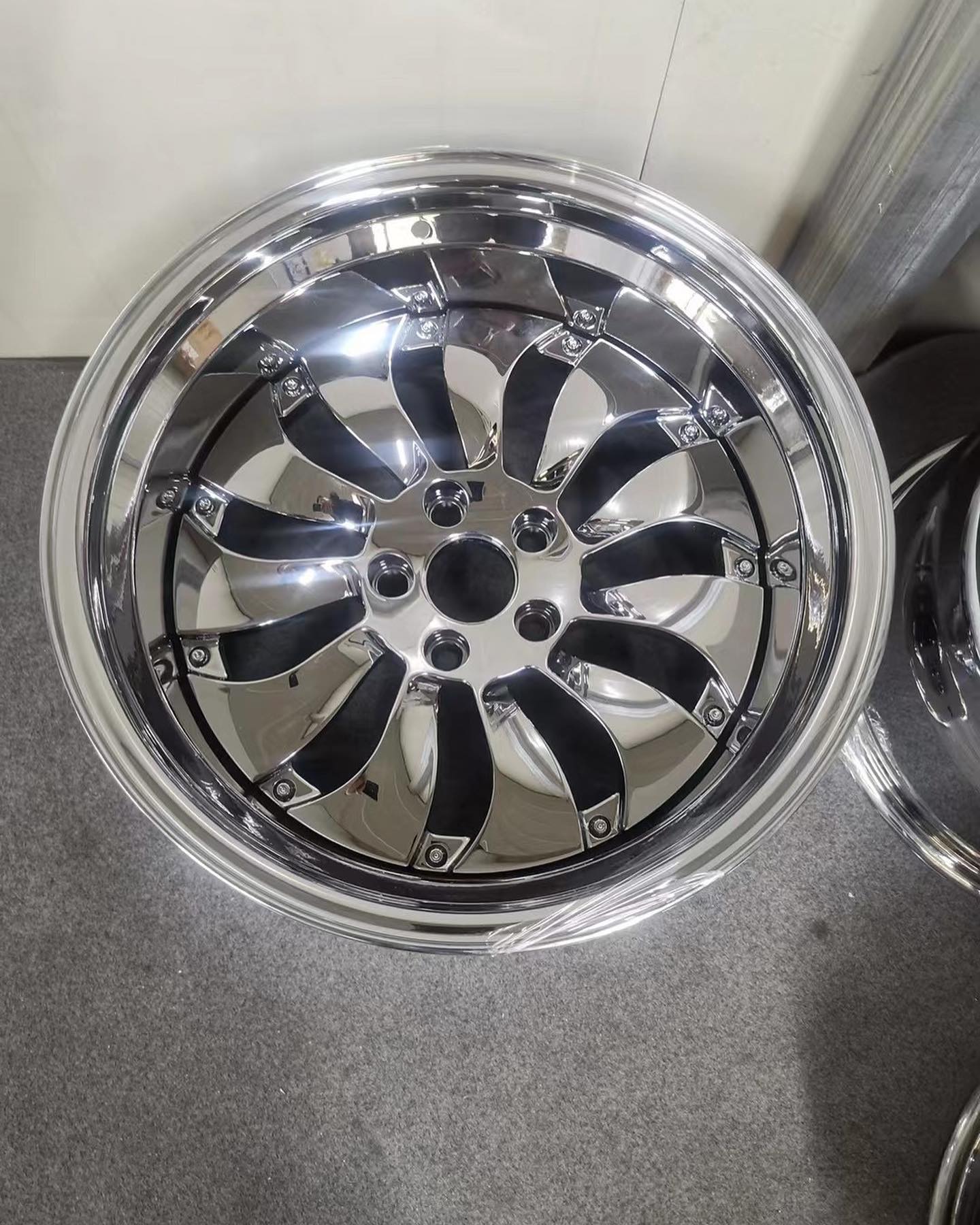RINES FORJADOS DE 3 PIEZAS PARA BMW E38 SERIE 7