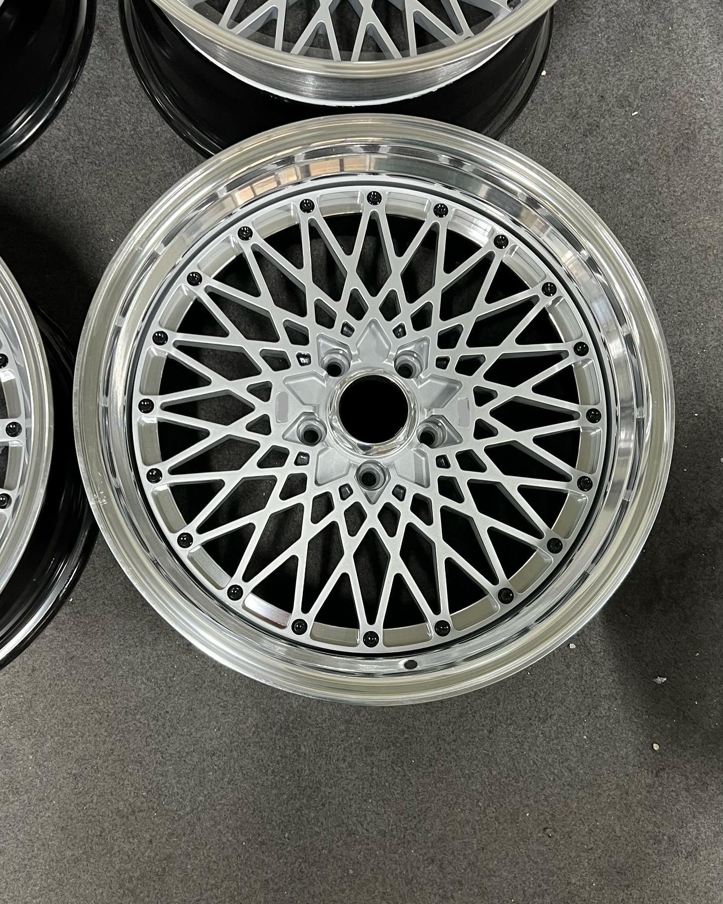 RINES FORJADOS DE 3 PIEZAS PARA PORSCHE 911 964
