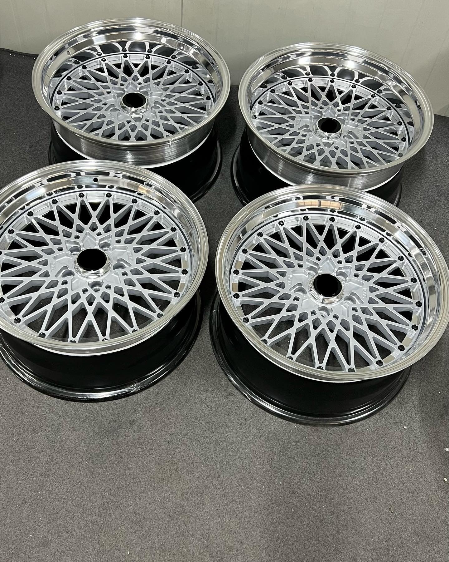 RINES FORJADOS DE 3 PIEZAS PARA PORSCHE 911 964