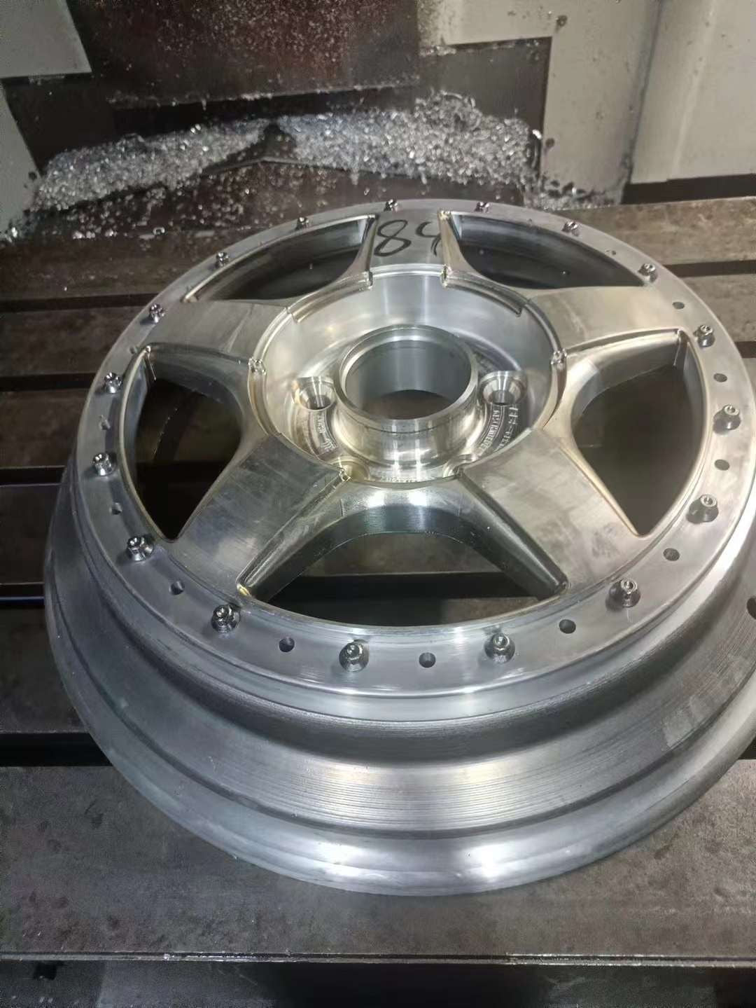 RINES FORJADOS DE 3 PIEZAS PARA FERRARI 812 GTS