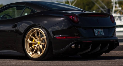 RINES FORJADOS AFTERMARKET DE 3 PIEZAS PARA FERRARI CALIFORNIA T