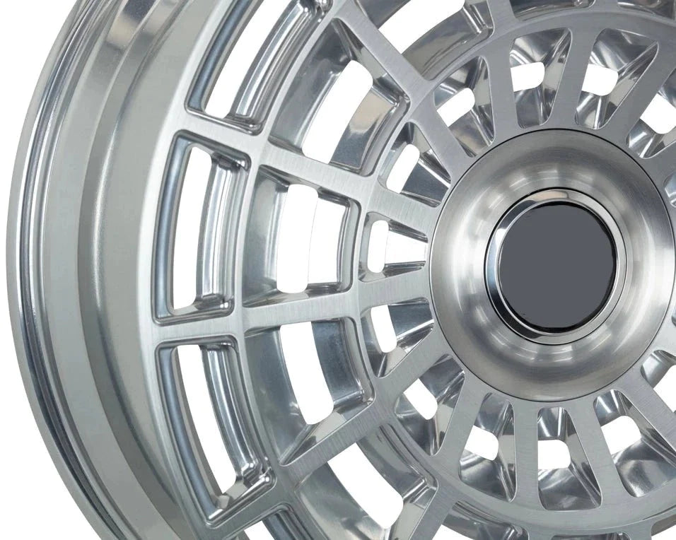VOSSEN DESIGN SEMA NEW LC3-12 design WHEELS RIMS for Rolls-Royce CULLINAN GHOST PHANTOM DROPHEAD FINISH: SATIN BLACK Finish: brushed, polished, chrome, two colors, matte, satin, gloss coating wheels rims Aggressive and unique designs comprise Series 21, where any and all ideas and concepts can become reality for nearly any vehicle, from an exotic hyper car to off-road truck application.
