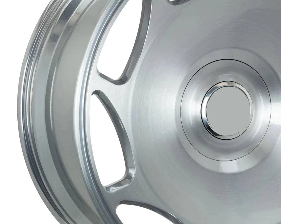 VOSSEN DESIGN SEMA NEW S17-19T design WHEELS RIMS for Rolls-Royce CULLINAN GHOST PHANTOM DROPHEAD FINISH: Brushed clear coating Finish: brushed, polished, chrome, two colors, matte, satin, gloss coating wheels rims Aggressive and unique designs comprise Series 21, where any and all ideas and concepts can become reality for nearly any vehicle, from an exotic hyper car to off-road truck application.