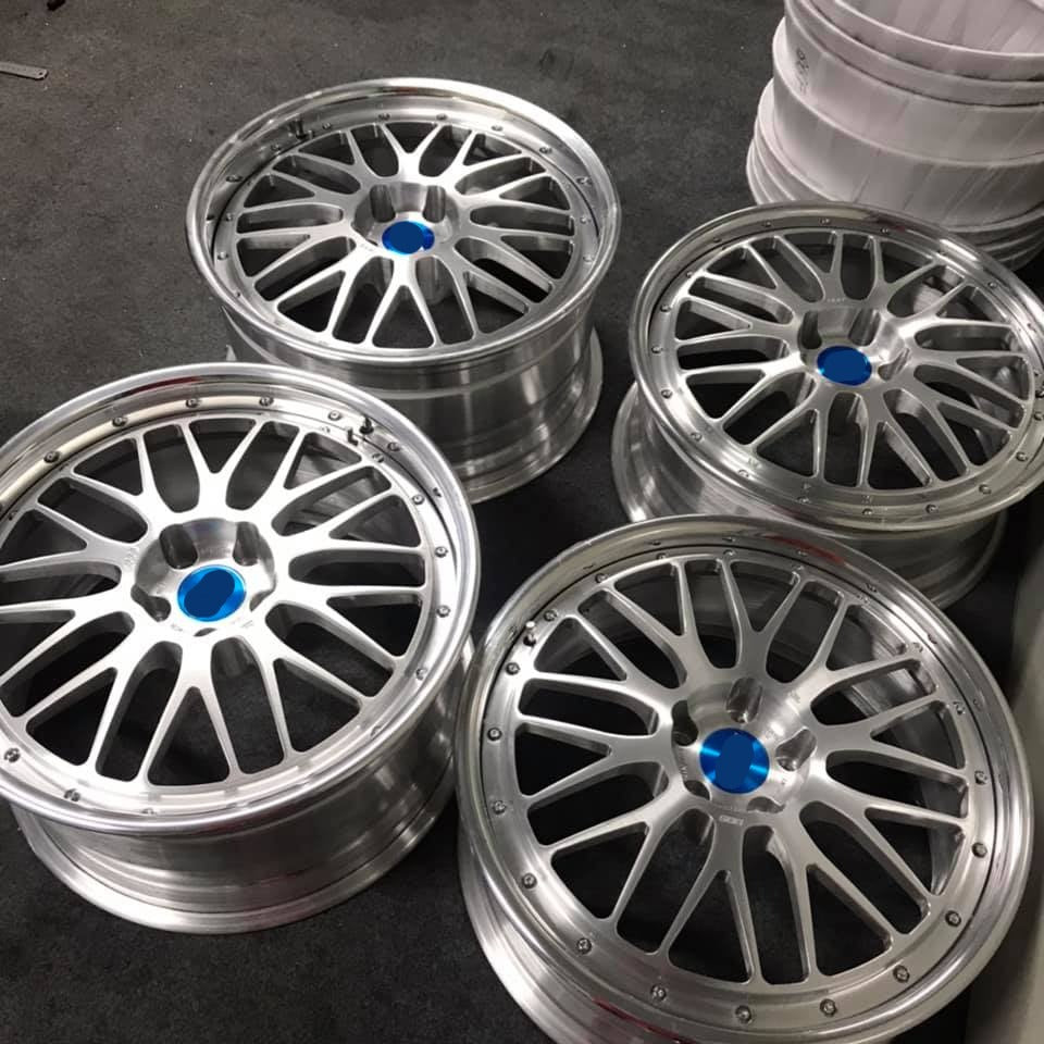 RINES FORJADOS DE 3 PIEZAS PARA BMW E46 Serie 3 1