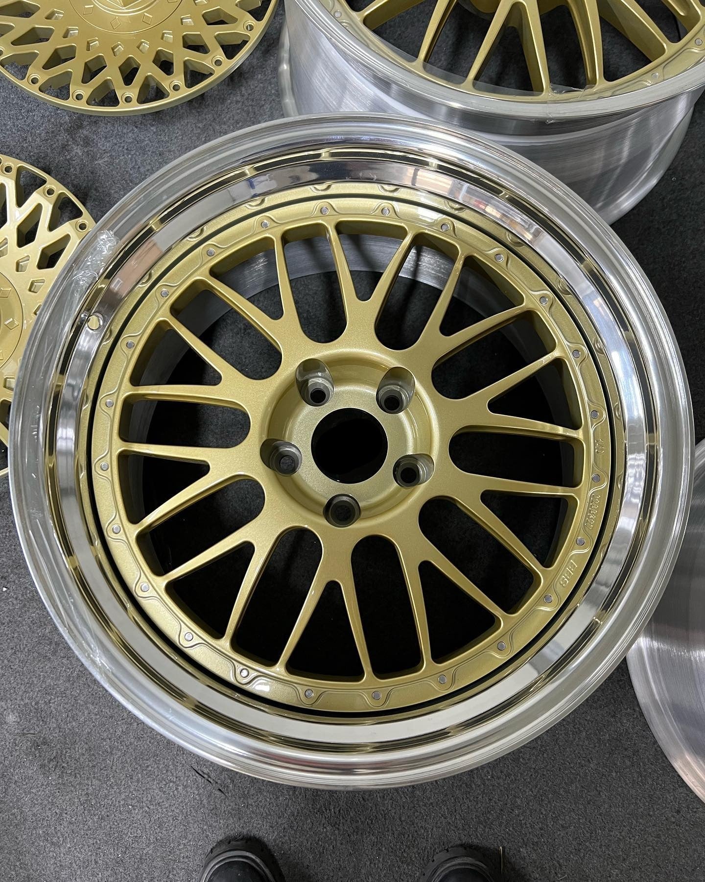RINES FORJADOS DE 3 PIEZAS PARA BMW E46 Serie 3 1