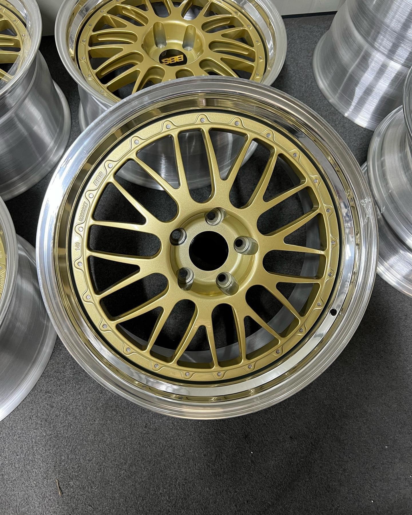 RINES FORJADOS DE 3 PIEZAS PARA BMW E46 Serie 3 1