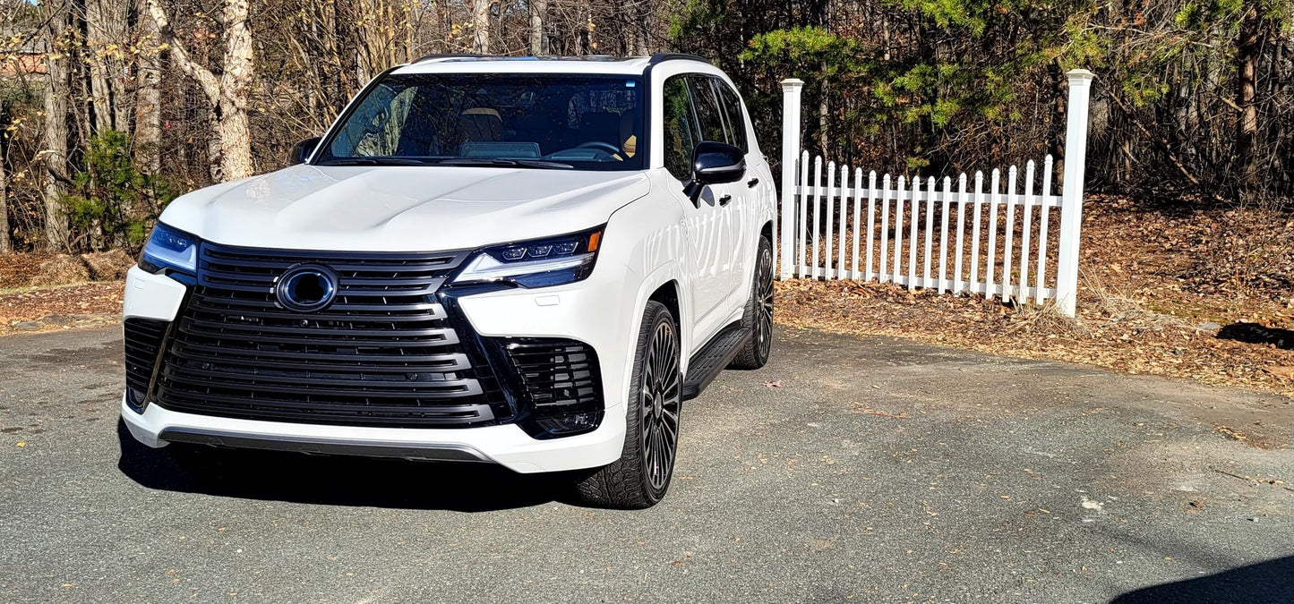 We produced premium quality forged wheels rims for LEXUS LX600 2021+ Our wheels sizes: Front 24 x 10 ET 50 Rear 24 x 10 ET 50 Finishing: Black Diamond Forged wheels can be produced in any wheel specs by your inquiries and we can provide our specs
