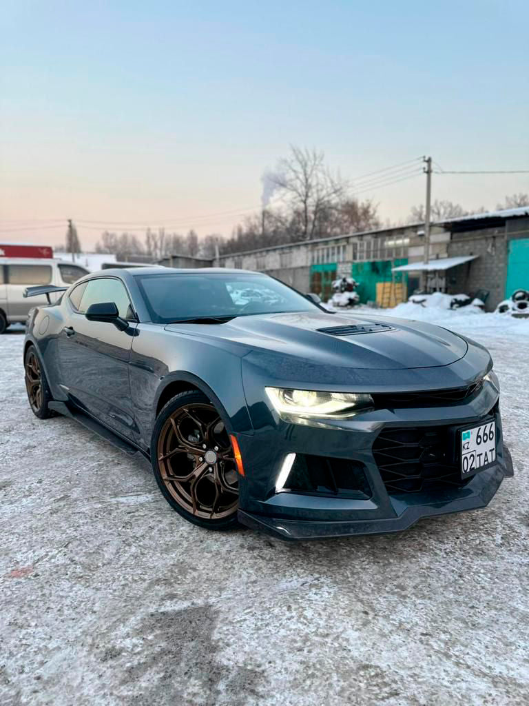 2011 Chevrolet Camaro 20 Front OEM Wheel Rim W5444H 2011 Chevrolet Camaro 20 Front OEM Wheel Rim W5444H