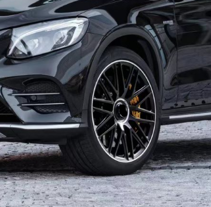 We manufacture premium quality forged wheels rims for NEW MERCEDES BENZ SL 63 AMG, SL 55 AMG, GLS 63 AMG in any design, size, color. Wheels size: Front 21 x 9 ET Rear 21 x 10 ET PCD: 5 x 11 CB: 66,5 Forged wheels can be produced in any wheel specs by your inquiries and we can provide our specs
