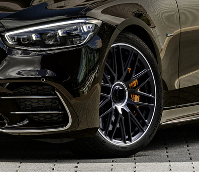 We manufacture premium quality forged wheels rims for NEW MERCEDES BENZ SL 63 AMG, SL 55 AMG, GLS 63 AMG in any design, size, color. Wheels size: Front 21 x 9 ET Rear 21 x 10 ET PCD: 5 x 11 CB: 66,5 Forged wheels can be produced in any wheel specs by your inquiries and we can provide our specs