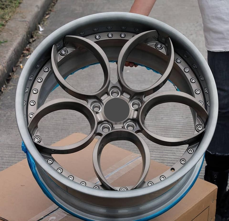 RINES FORJADOS AFTERMARKET DE 3 PIEZAS PARA LAMBORGHINI HURACAN