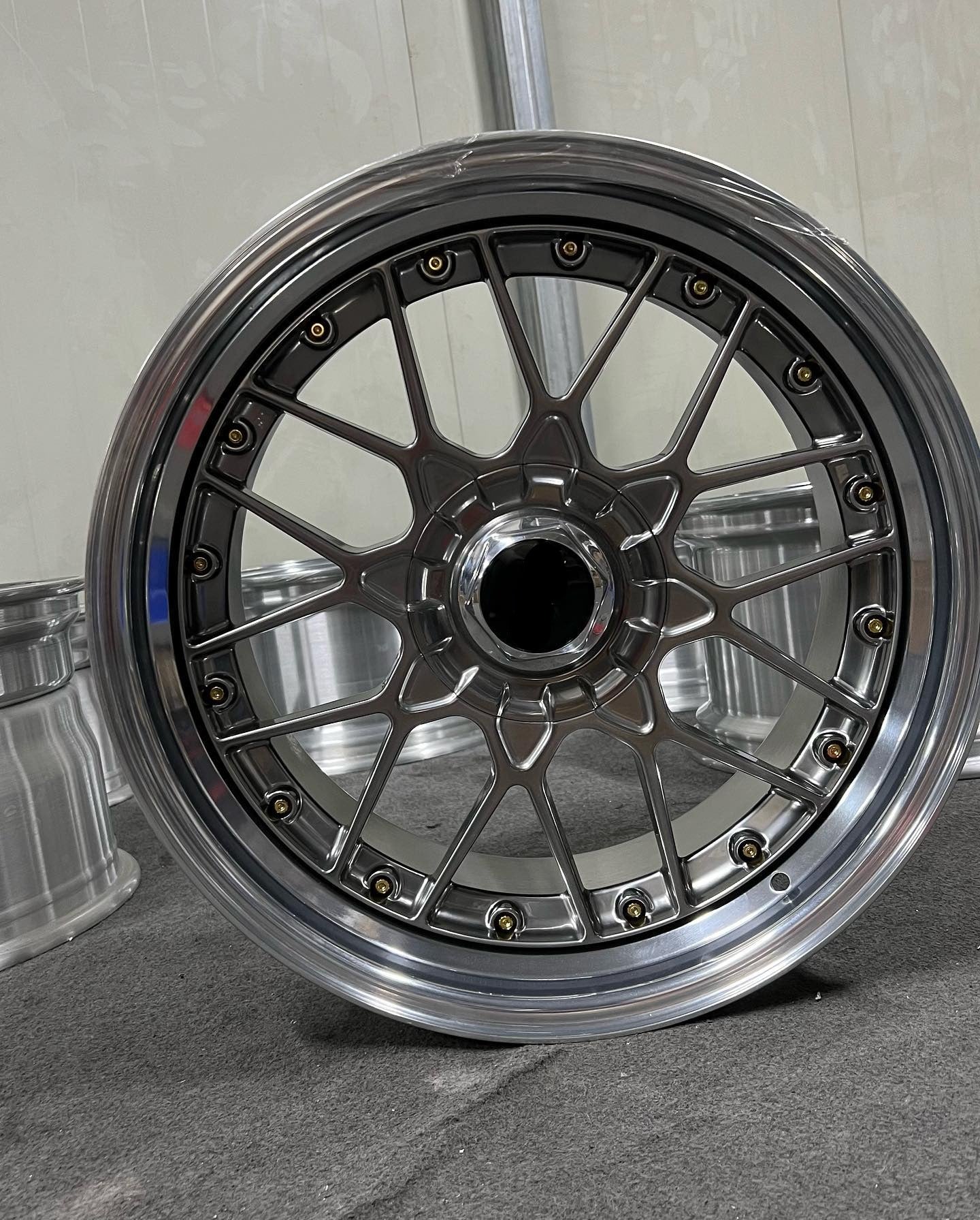 RINES FORJADOS DE 3 PIEZAS PARA AUDI A6 C8