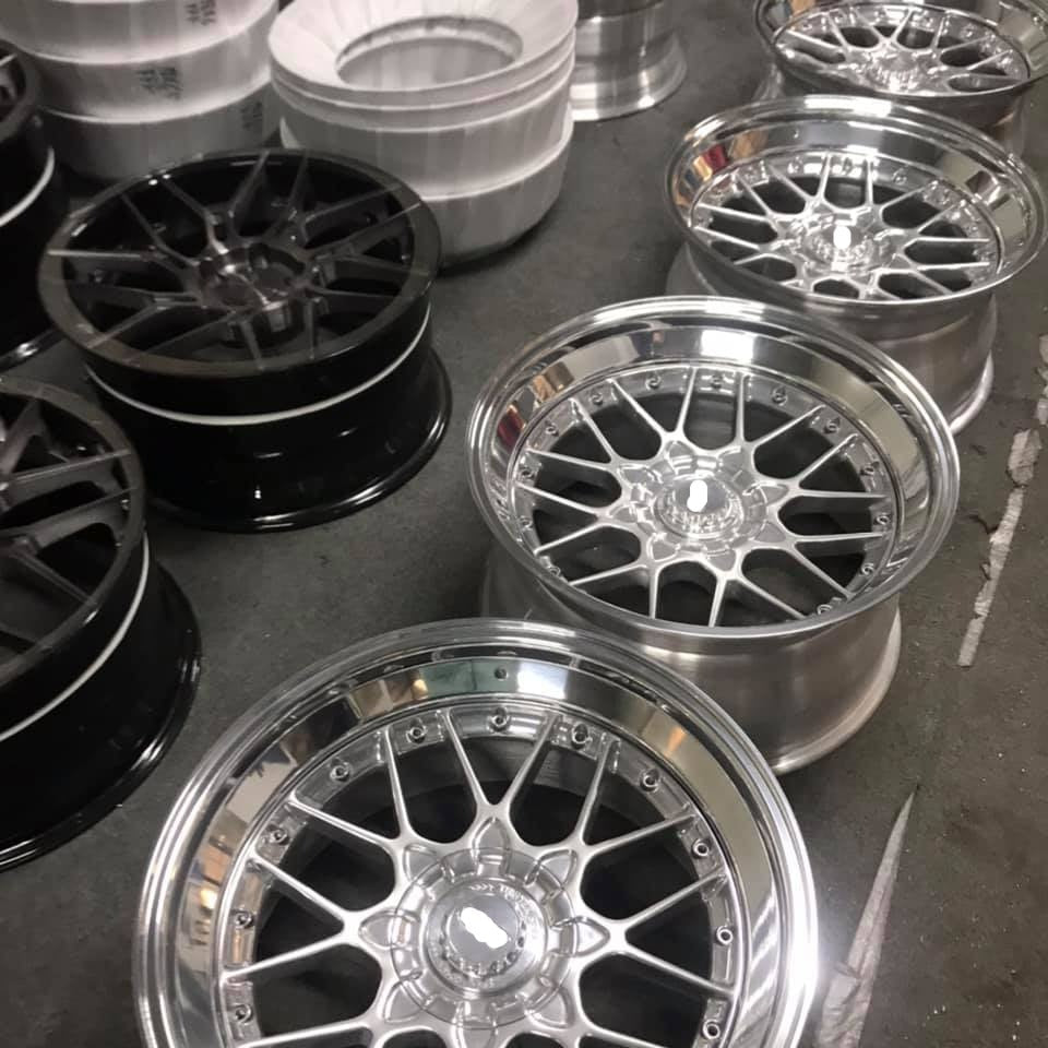 RINES FORJADOS DE 3 PIEZAS PARA AUDI A6 C8