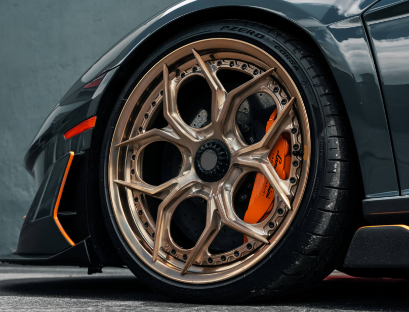 RINES FORJADOS AFTERMARKET DE 3 PIEZAS PARA LAMBORGHINI AVENTADOR SVJ
