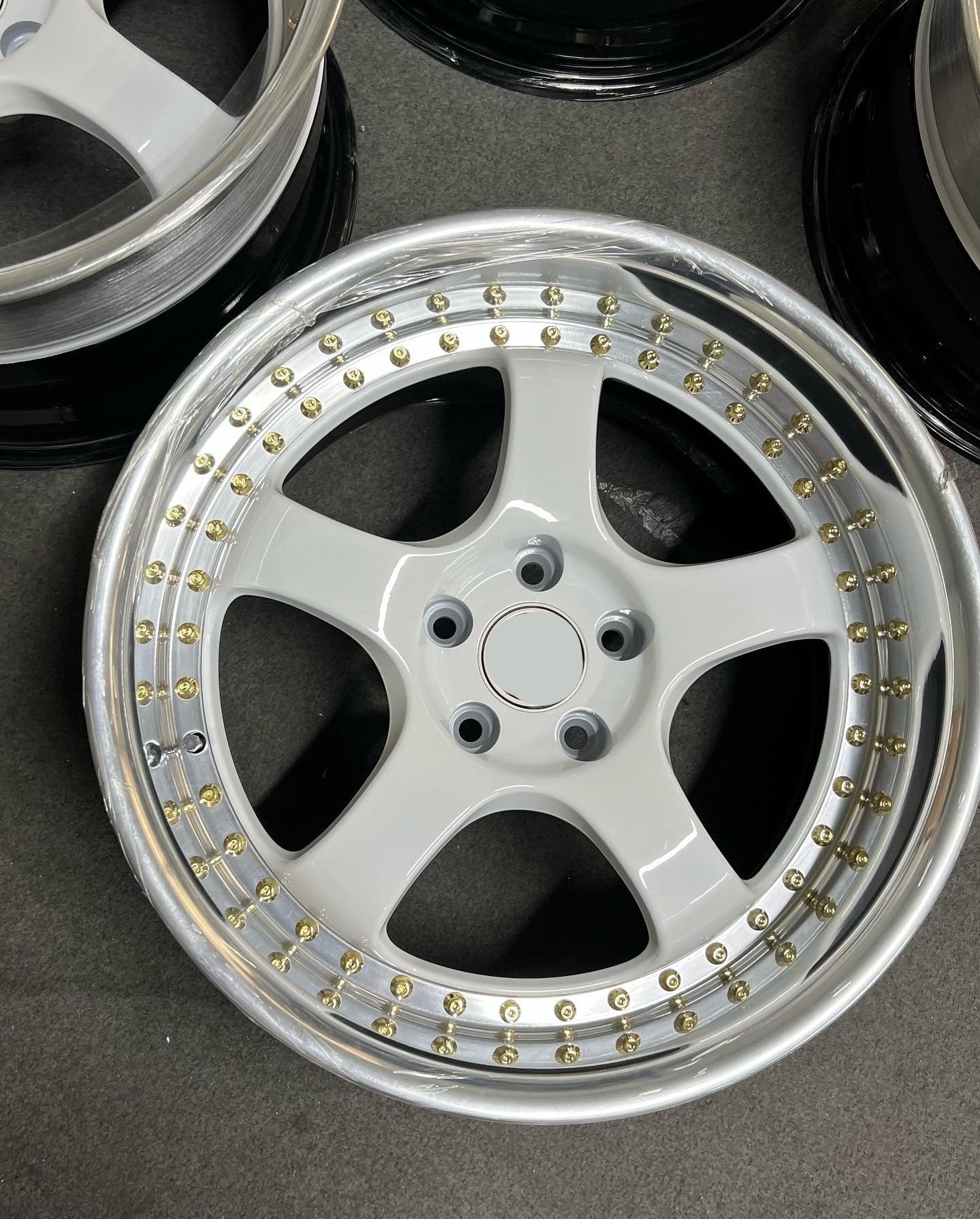 RINES FORJADOS DE 3 PIEZAS PARA NISSAN GTR