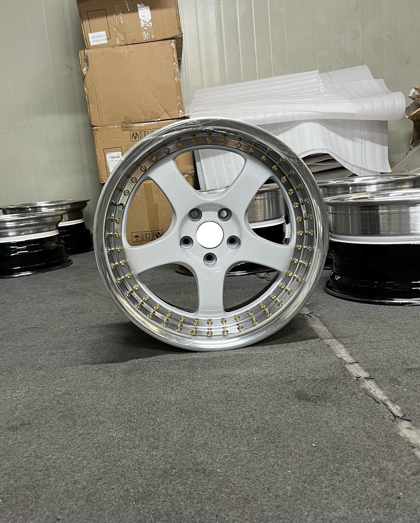 RINES FORJADOS DE 3 PIEZAS PARA NISSAN GTR