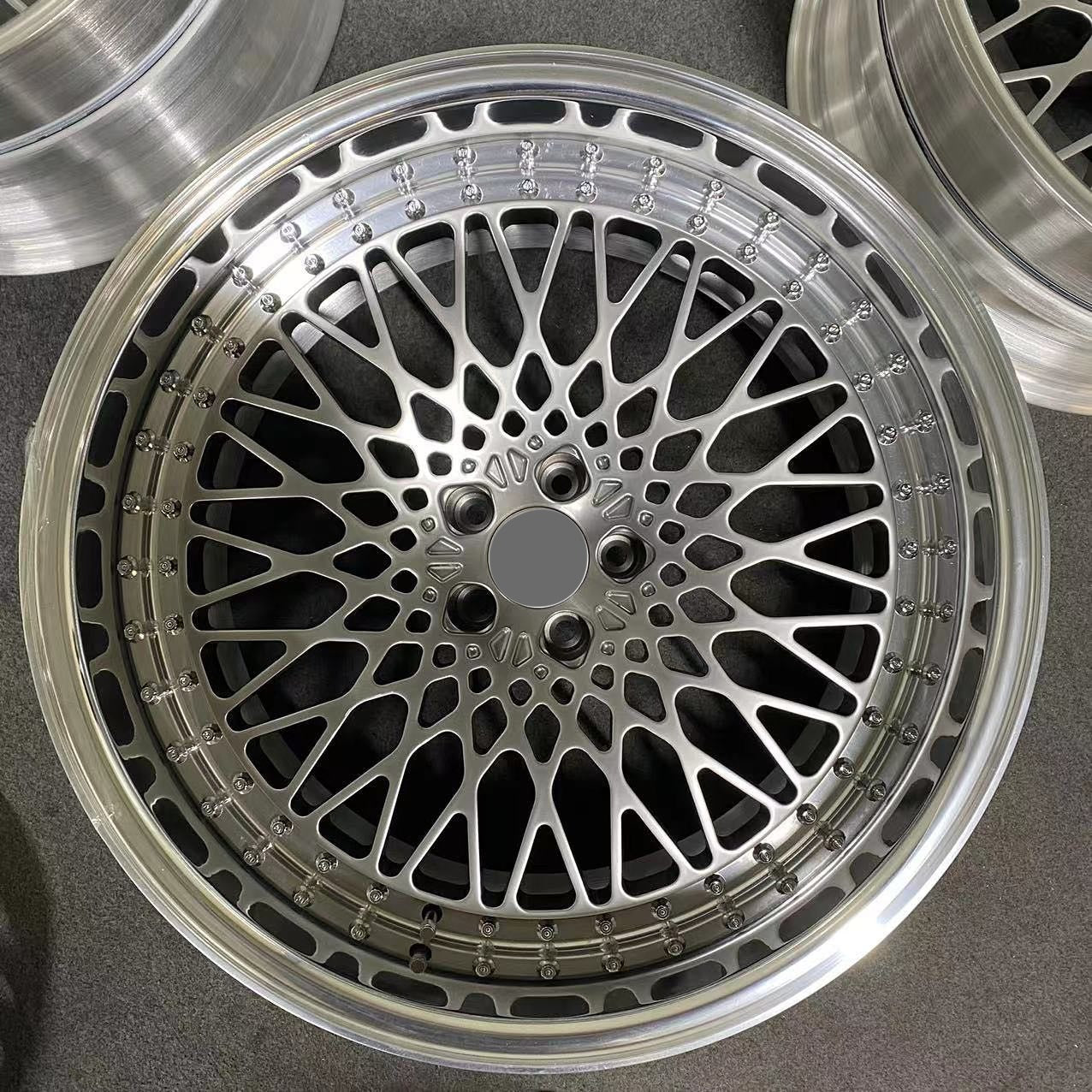 RINES FORJADOS LHR DE 3 PIEZAS PARA VOLKSWAGEN GOLF